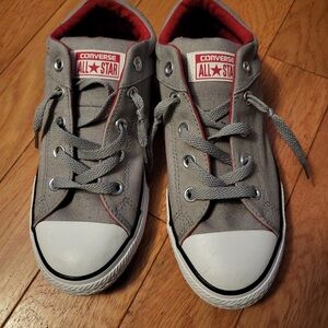 Converse All Star Junior Low Top Sneakers Grey Size 4